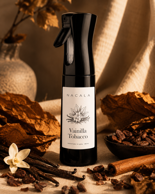 Ambientador NACALA - Vainilla Tobacco (Spray, Coche o Mikado) - Olor a Tabaco Especiado, Vainilla y Cacao - Fragancia de Lujo